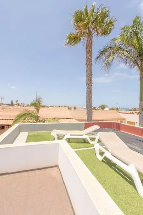 Villa Rustica -Heated Pool & Garden Near The Beach Corralejo